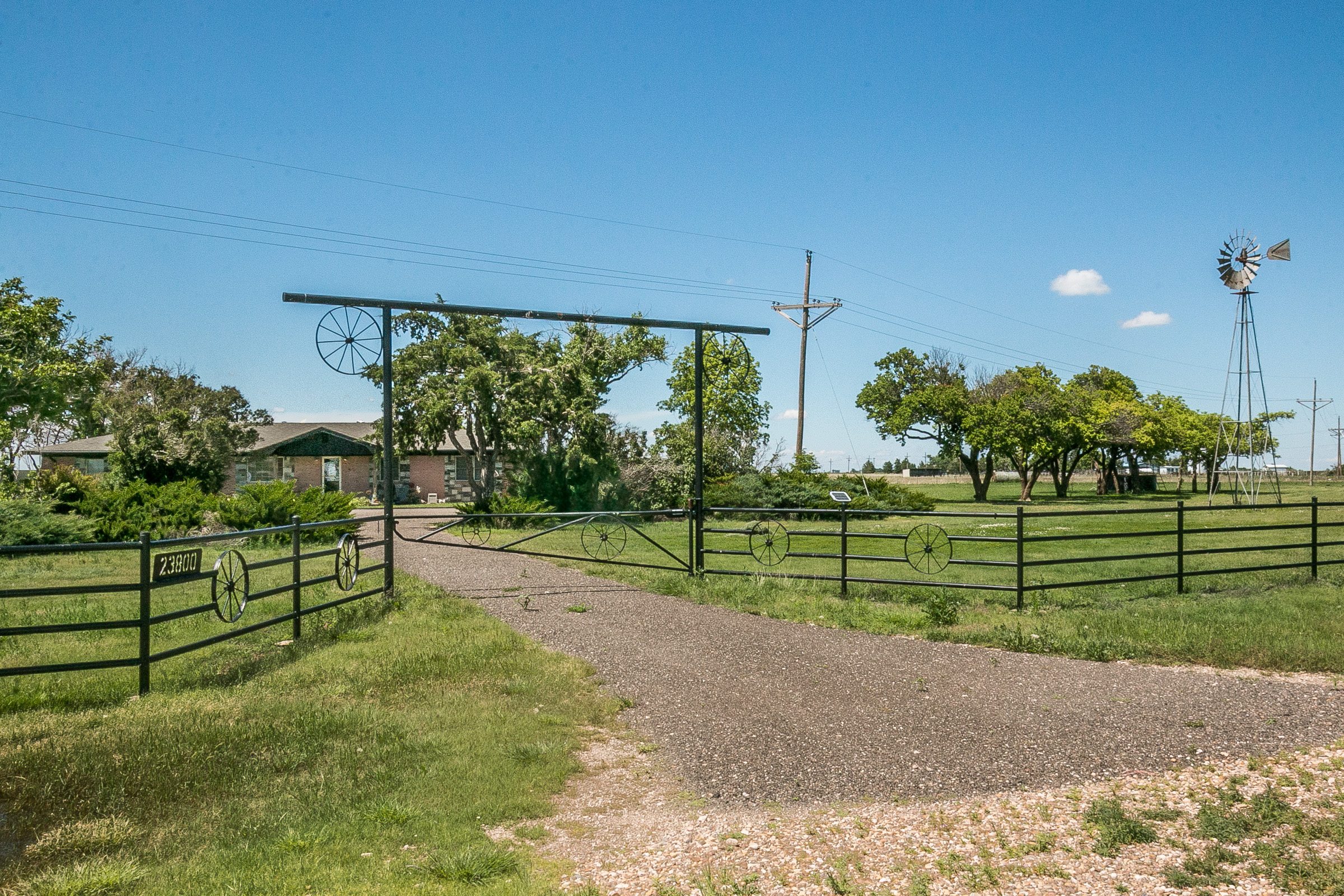 23800 Uh 60 W. Umbarger, TX 79091 Triangle Realty