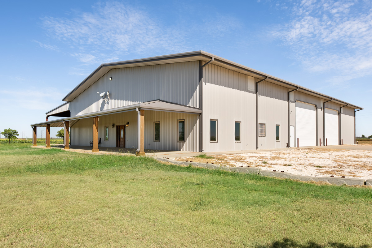 2350 FM 168, Hart, TX Triangle Realty